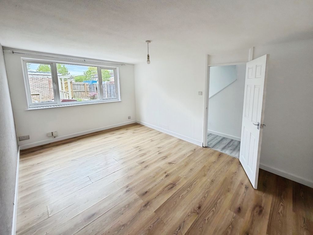 Property photo 3 of 15 5082014