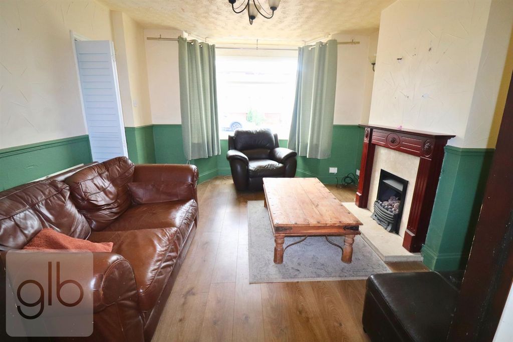 Property photo 3 of 17 4.Png