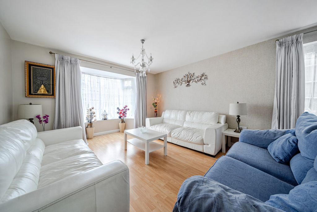 Property photo 3 of 18 1405980-7-6981E71...