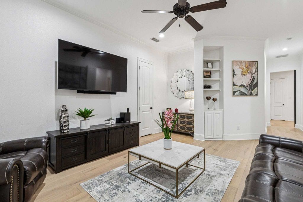 Property photo 2 of 3 <Alttext/>