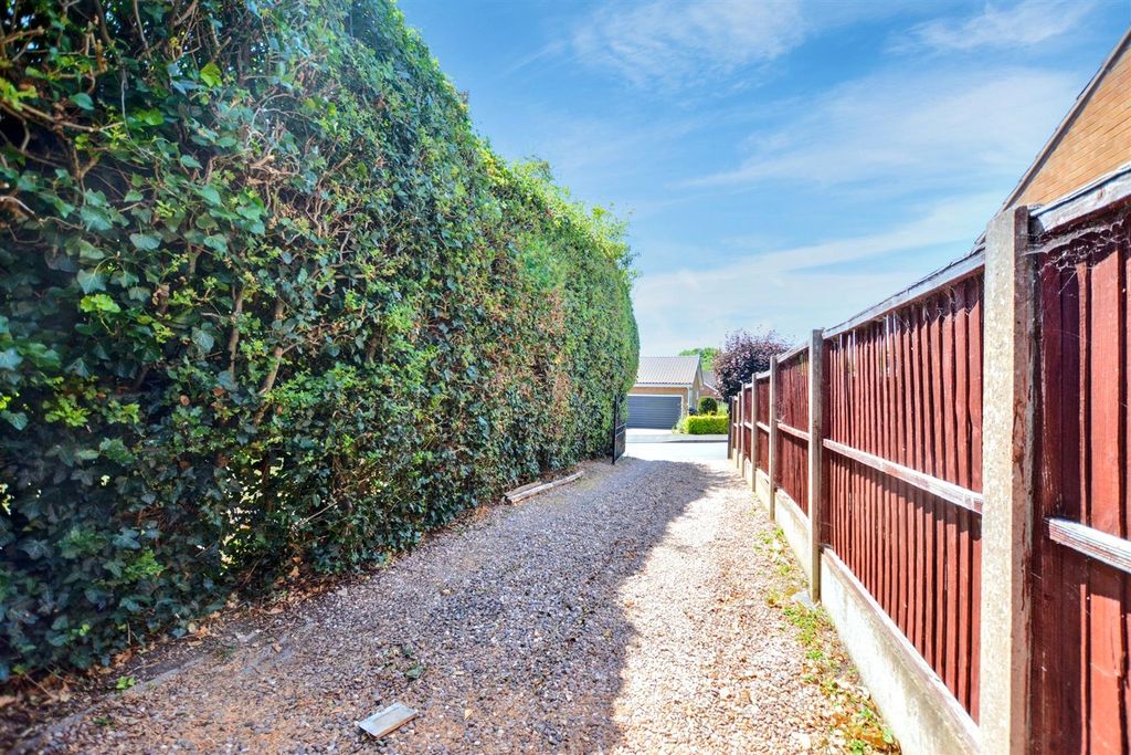 Property photo 2 of 26 Drive_1.Jpeg