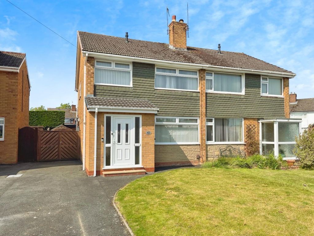 Property photo 1 of 34 05Beda34--49F8-9Bbe-Bdaaea92B8F5-58130-00000832822
