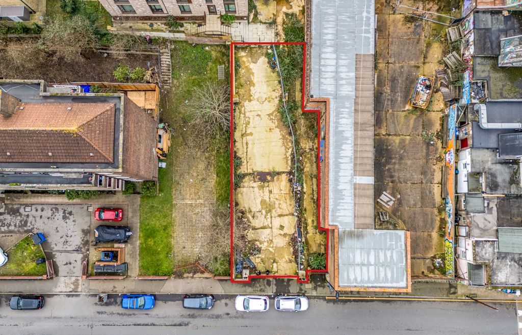 Property photo 2 of 7 Photo 8