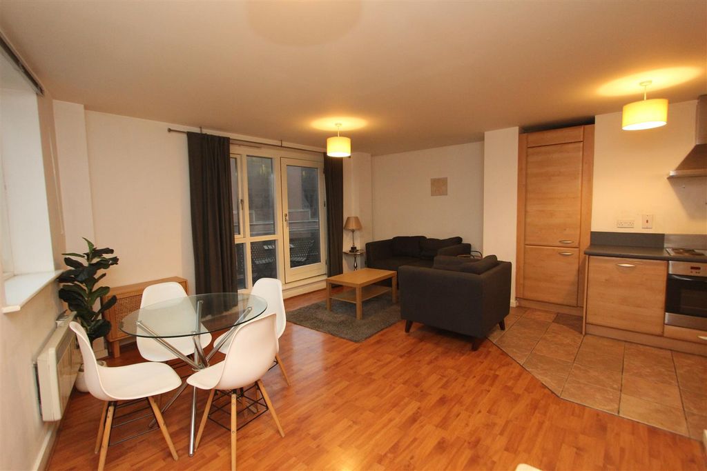 Property photo 1 of 10 Lr1.Jpg