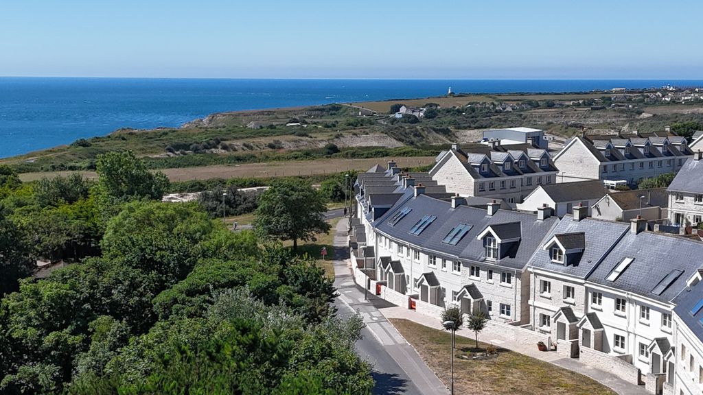 Property photo 1 of 31 Dji_Fly_20250709_111200_0147_1752058116380_Photo