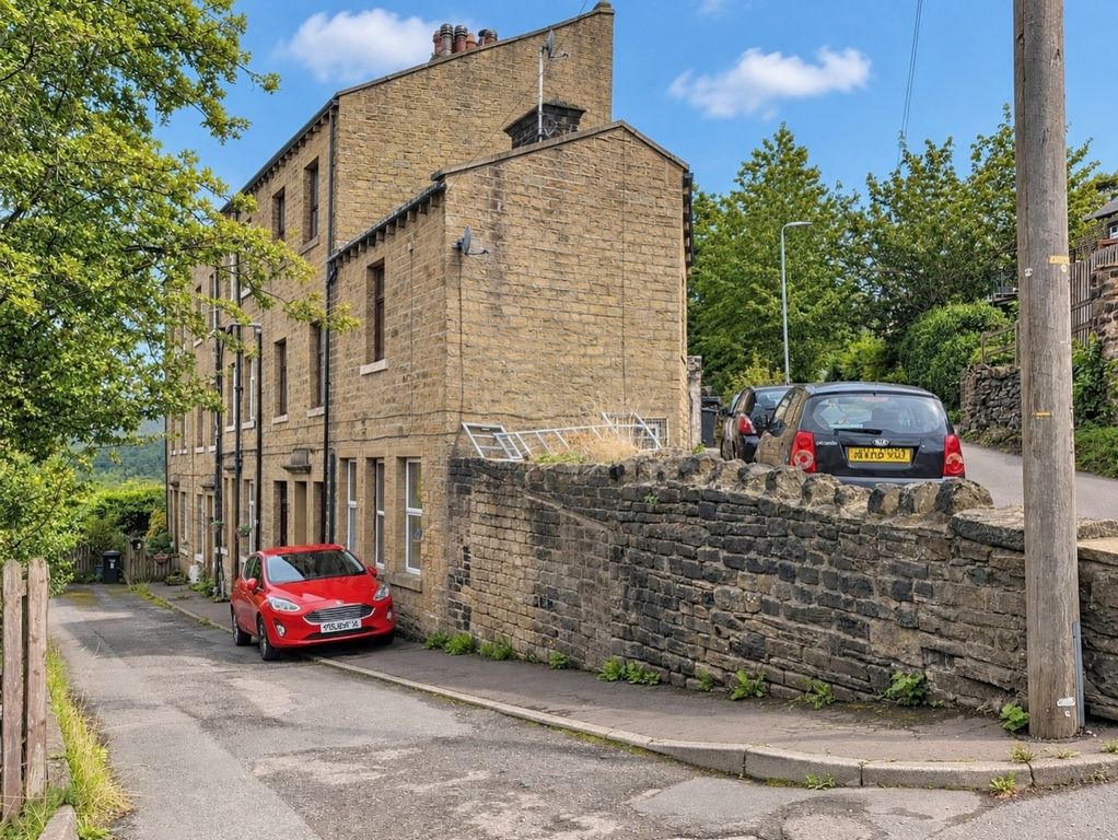 Property photo 2 of 18 1-William-Street-West-Vale-Ewemove (28)