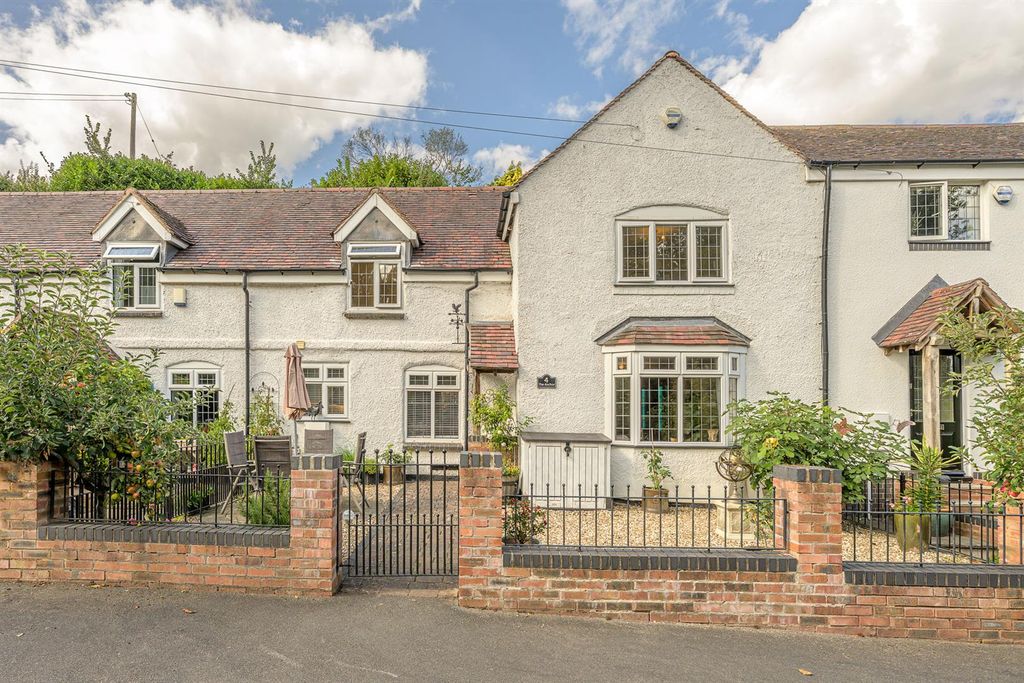 Property photo 1 of 33