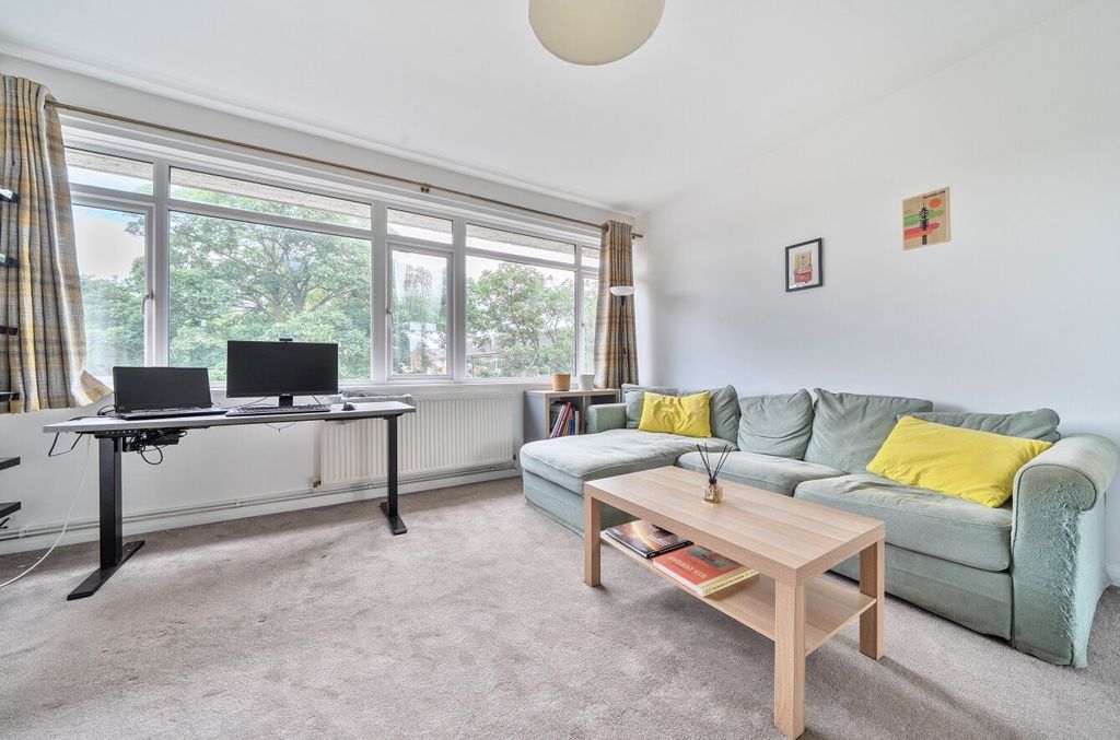 Property photo 1 of 14 1326765-9-6877Db6...