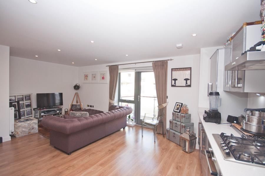 Property photo 2 of 9
