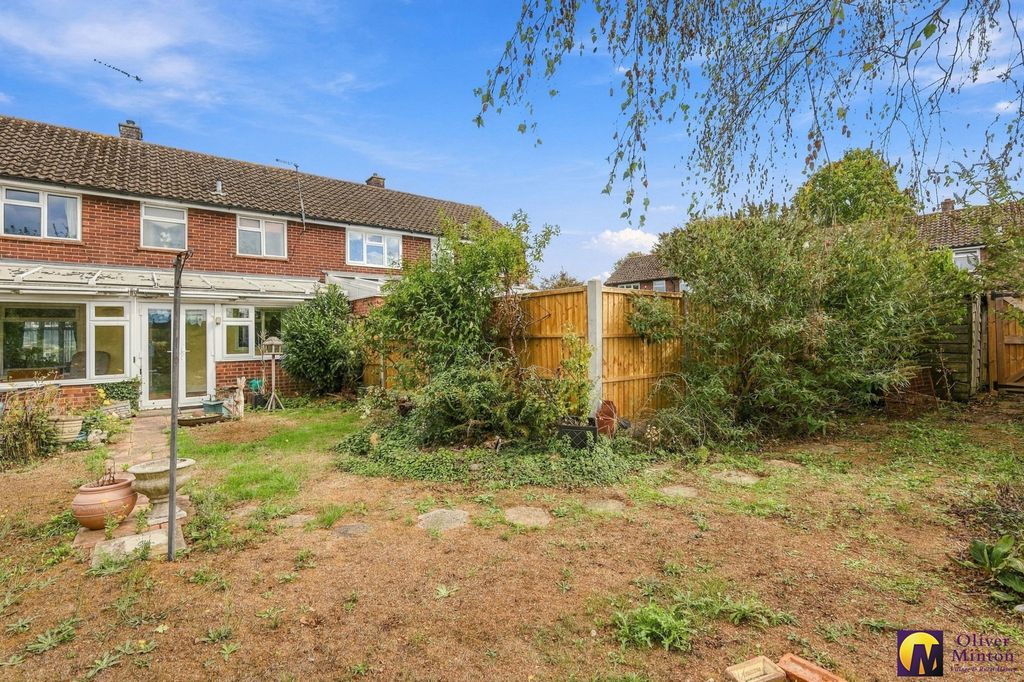 Property photo 2 of 25