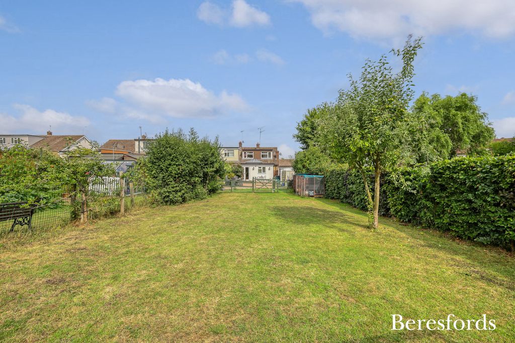 Property photo 1 of 18 Garden