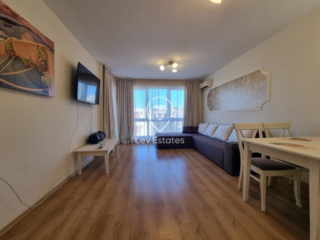 Property photo 2 of 16