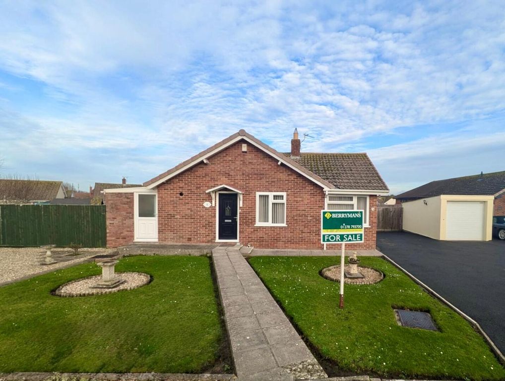 Property photo 1 of 19 Front (Exterior)