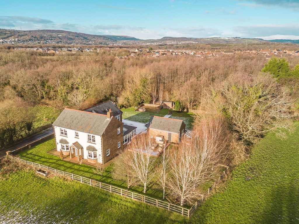 Property photo 1 of 45