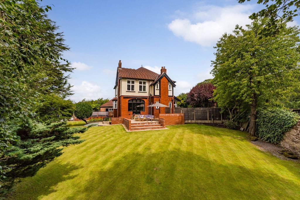 Property photo 2 of 44 Picture No. 42