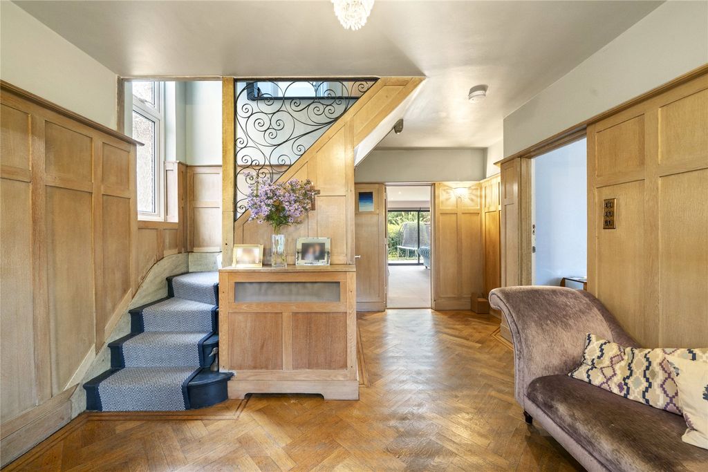 Property photo 2 of 25 Picture No. 25