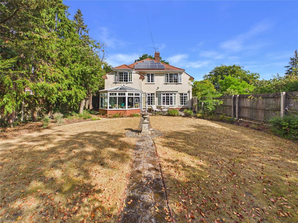 Property photo 1 of 16 Picture No. 02