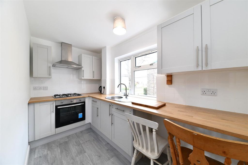 Property photo 2 of 12 Dsc_4166.Jpg