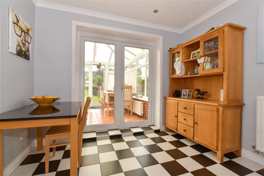 Property photo 2 of 18 Kitchen/ Dining Room