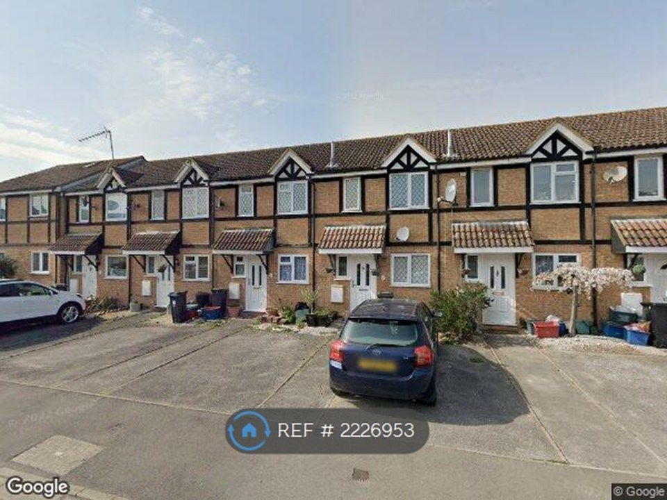 Property photo 2 of 10
