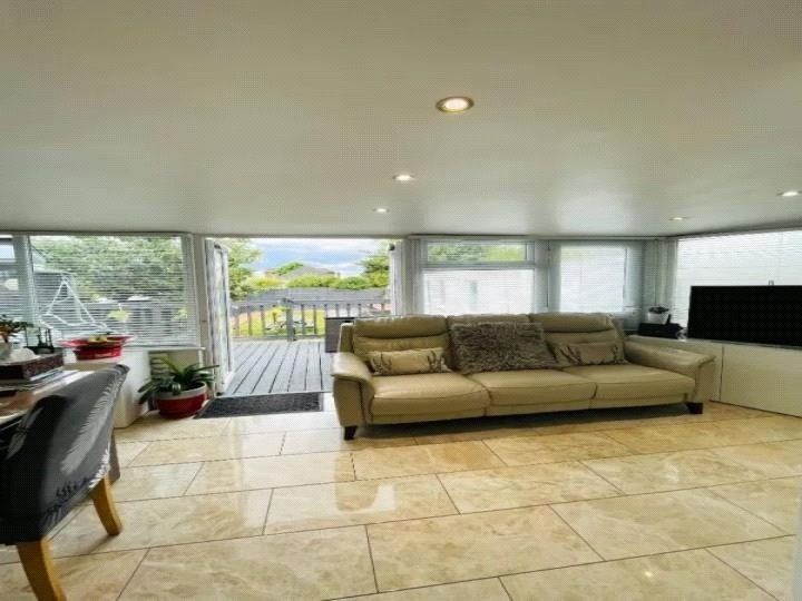 Property photo 1 of 12 Picture No. 09