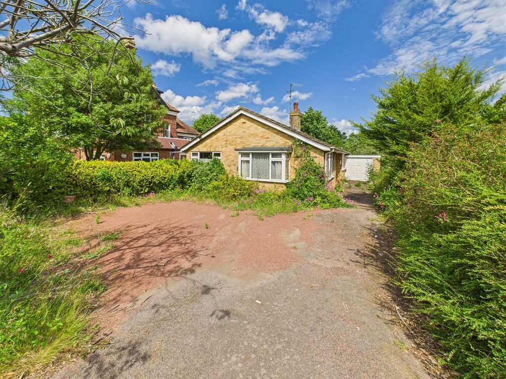 Property photo 1 of 18 Cam04116G0-Pr0221-Still017.Jpg
