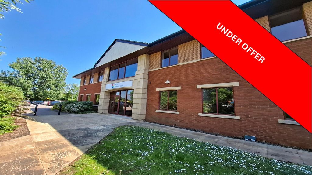 Property photo 1 of 8 Under Offer