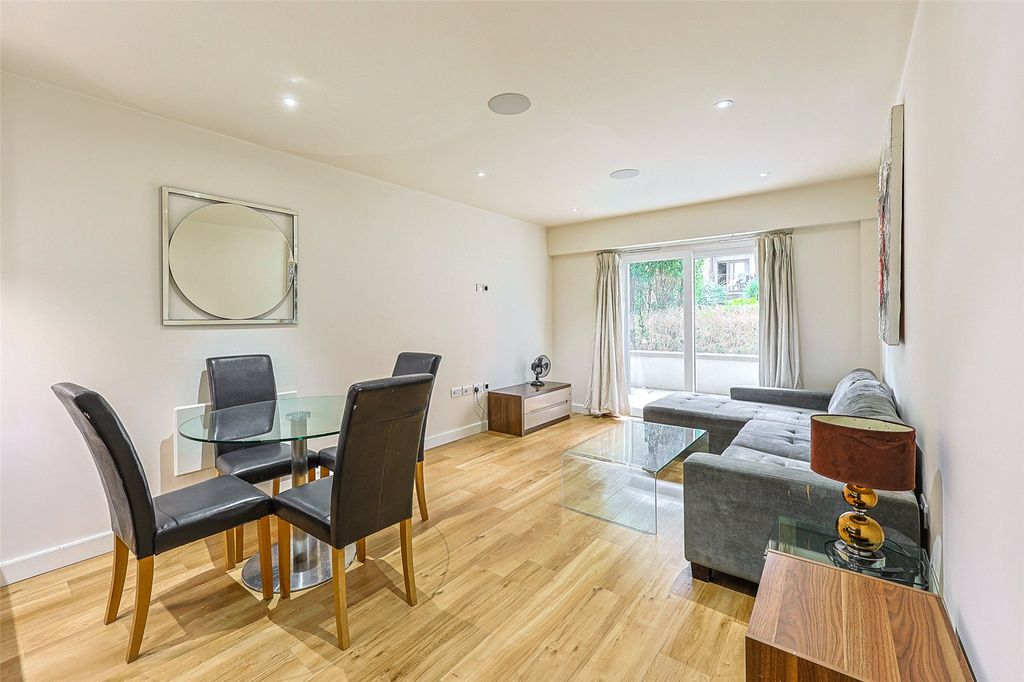Property photo 3 of 17 Picture No. 03