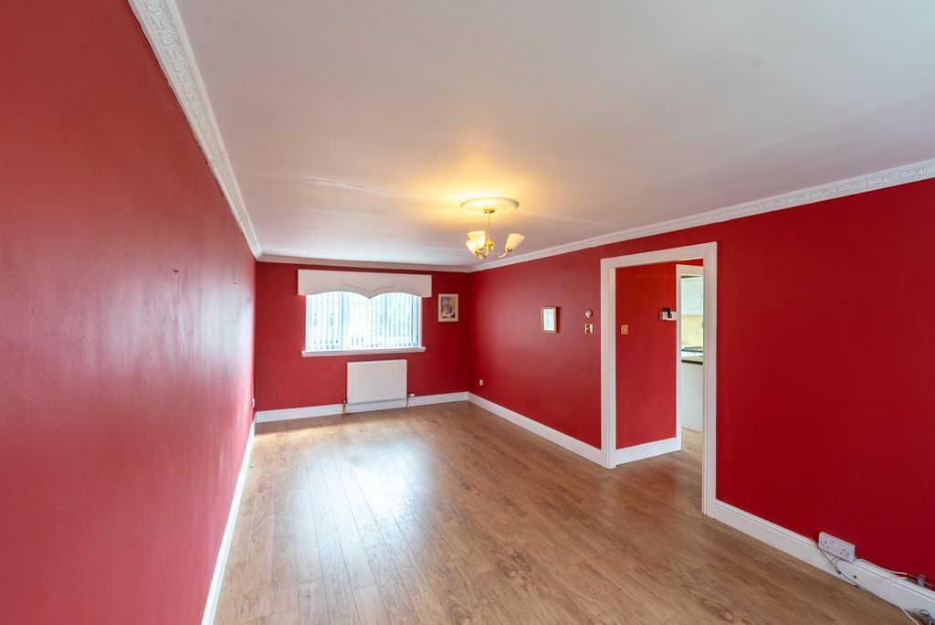 Property photo 3 of 23 Gallery