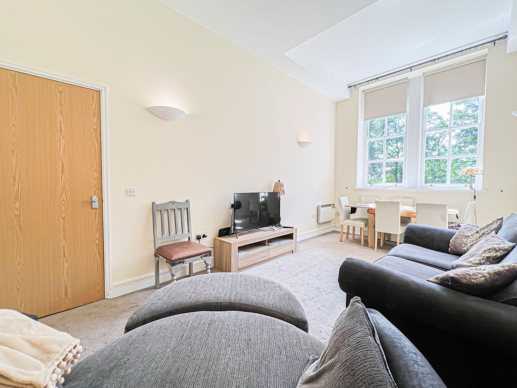 Property photo 3 of 11 Photo 3