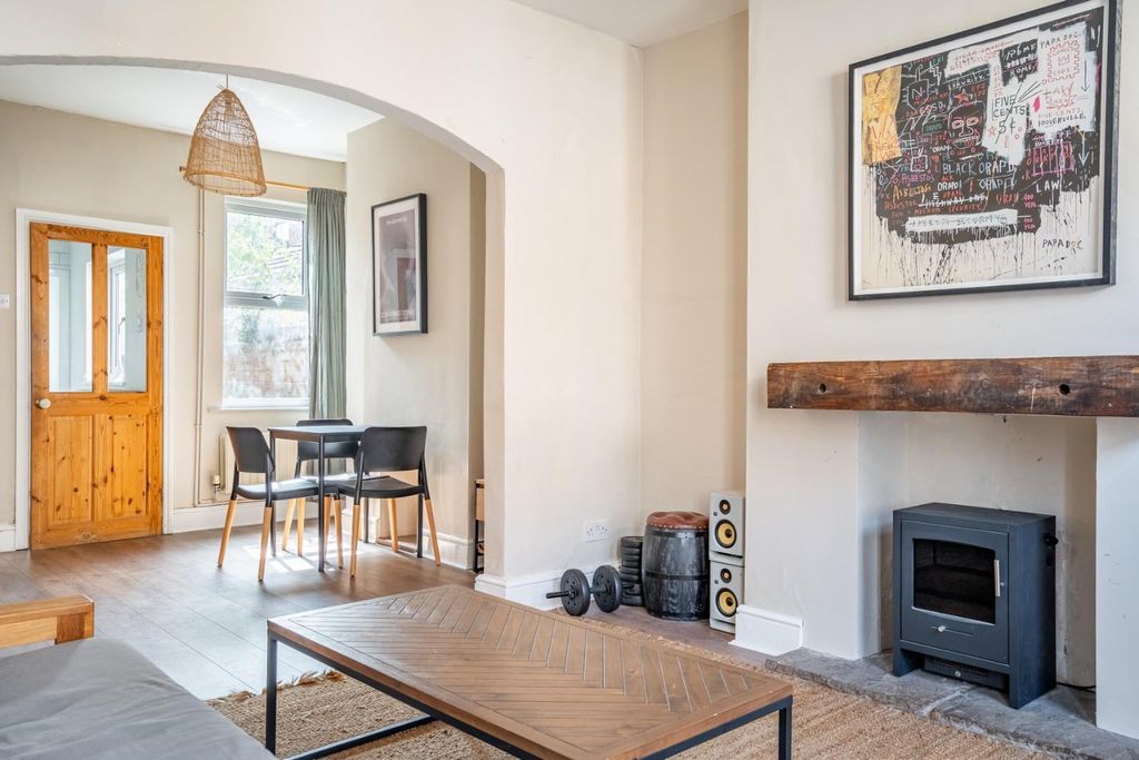 Property photo 3 of 10 Mouor01Jie2Ss1Jaeqzoiq.Jpg