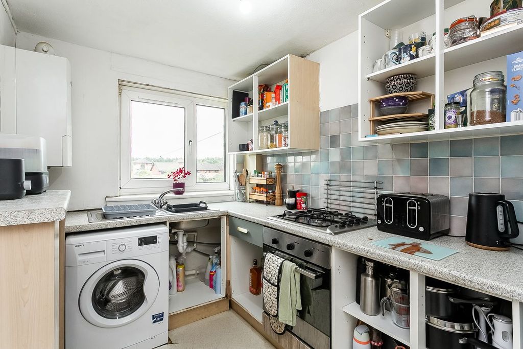 Additional image 6 of 3 bed flat for saleMagdalene Gardens, Duddingston, Edinburgh EH15