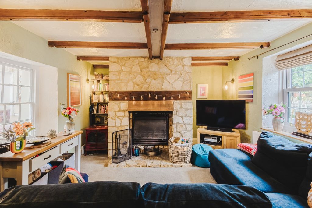 Property photo 3 of 37 5546853