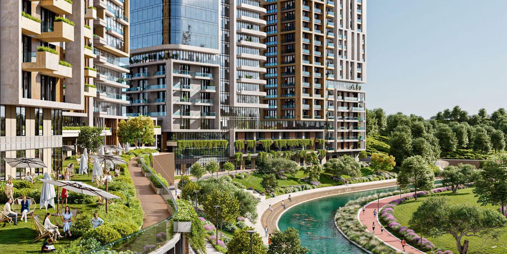 Property photo 2 of 24 Exceptional City Centre Istanbul Property For Sale - Landscaped Social Exterior Areas