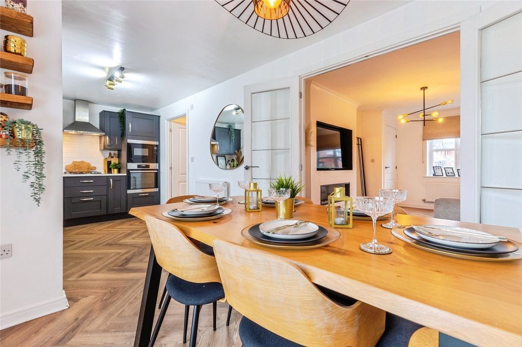 Property photo 3 of 28 Picture No. 34