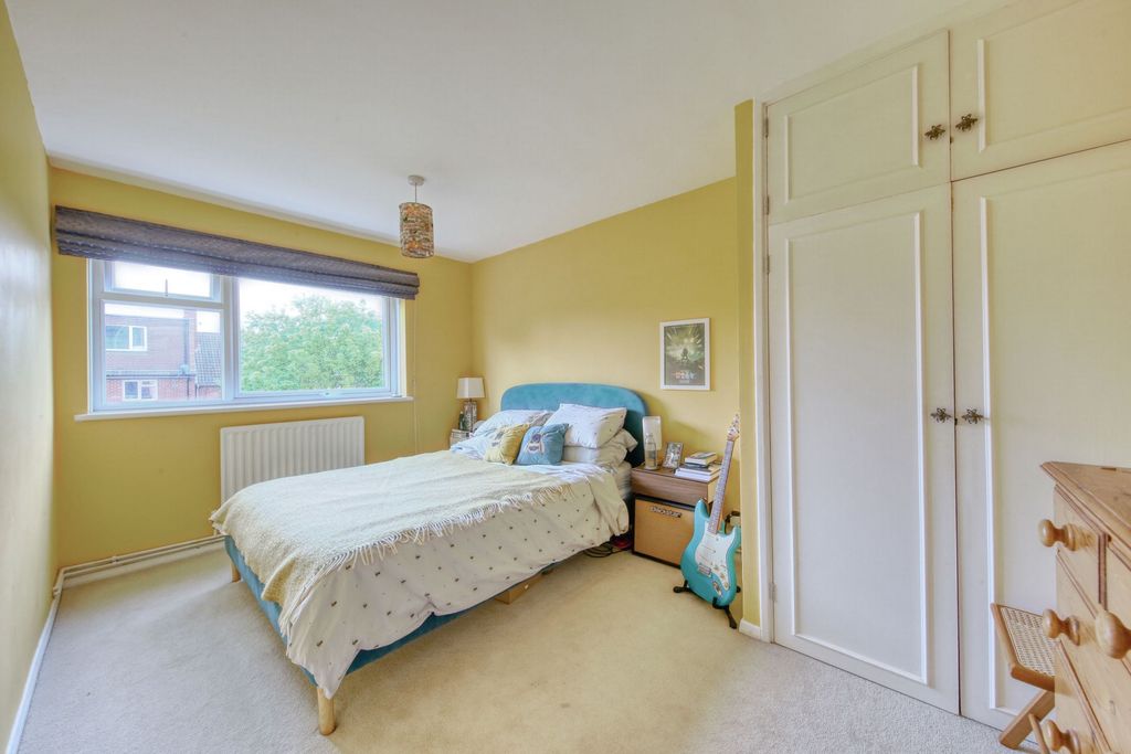 Property photo 3 of 10 Photo 5