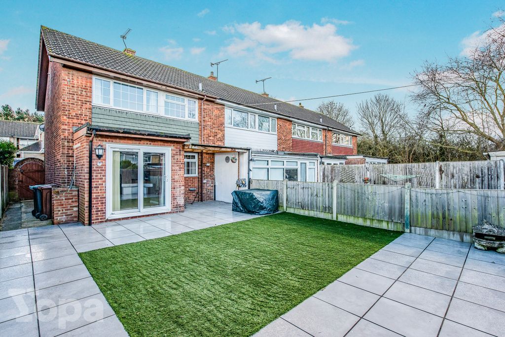 Property photo 3 of 17 Photo #3