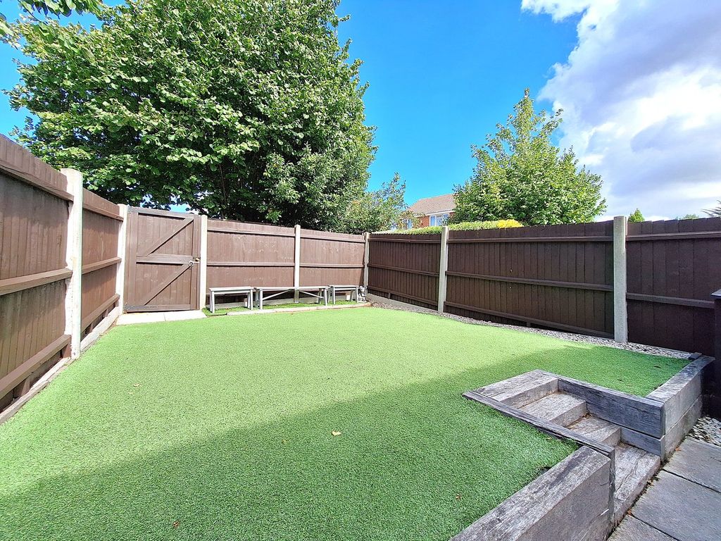 Property photo 2 of 21
