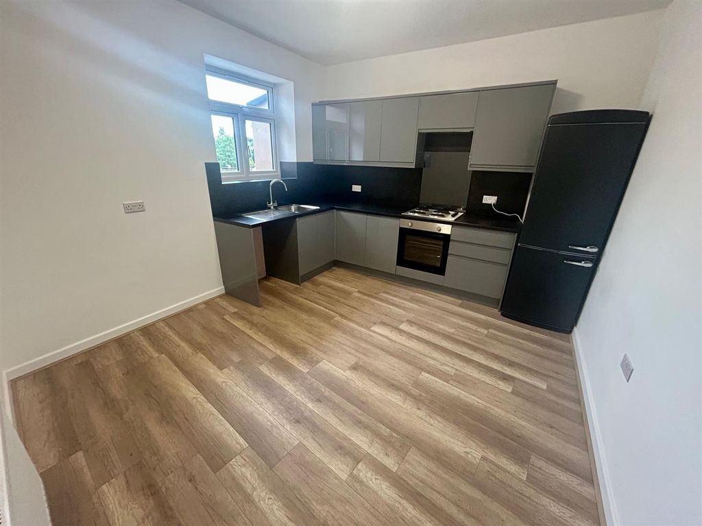 Property photo 2 of 13 Kitchen - Copy.Jpg