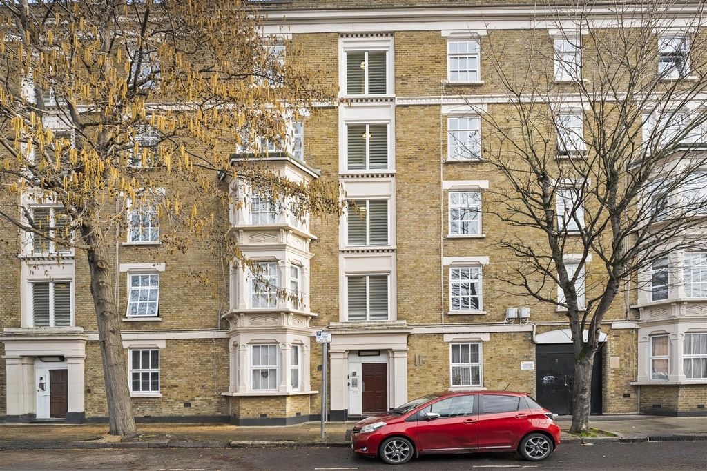 Property photo 1 of 17 Corfield Street