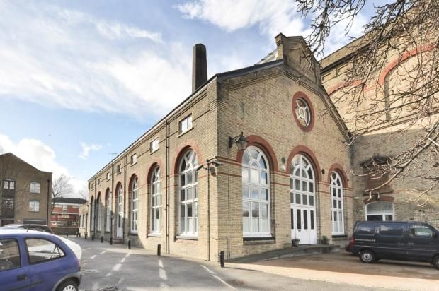 Property photo 2 of 5