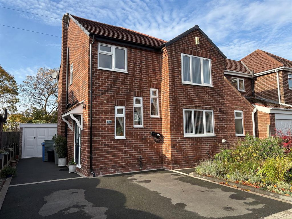 Property photo 1 of 29