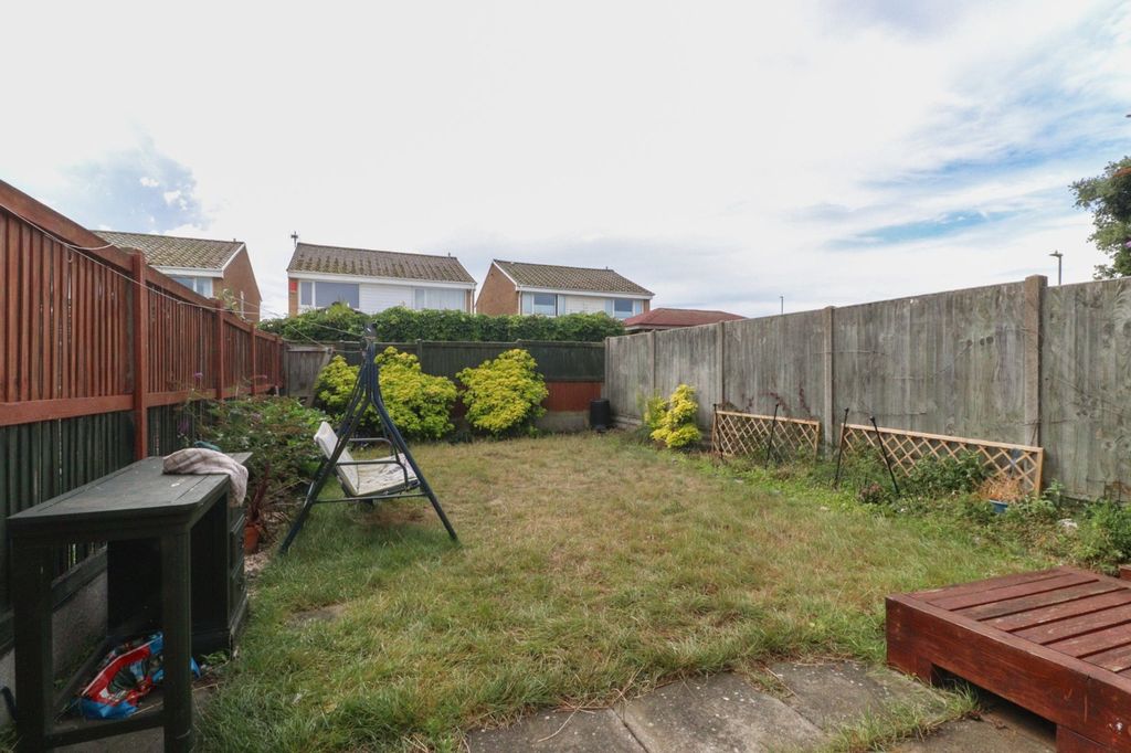 Property photo 3 of 12 Picture 3