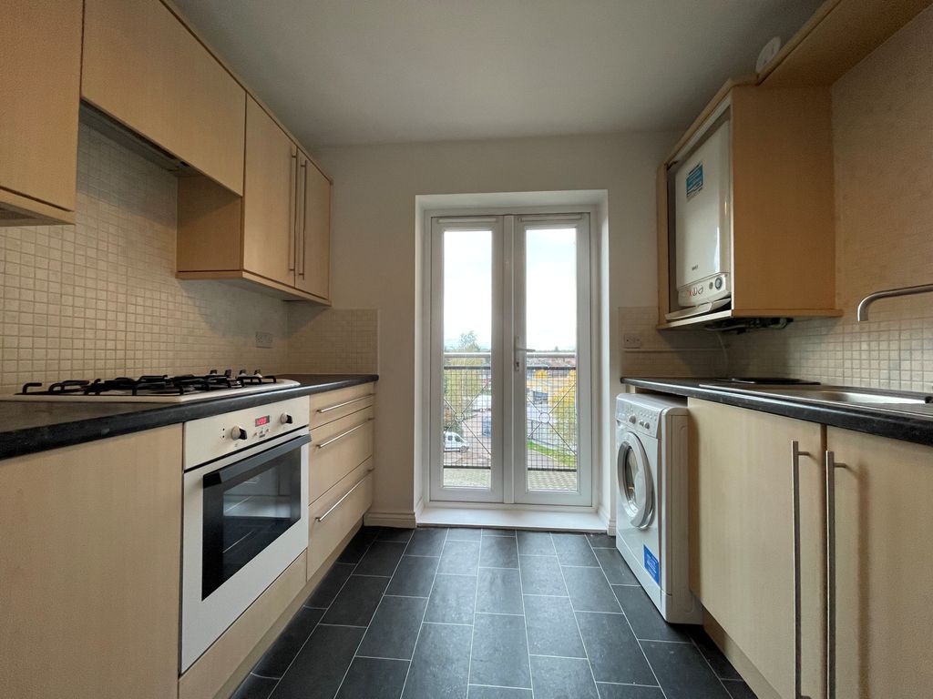 Property photo 3 of 6