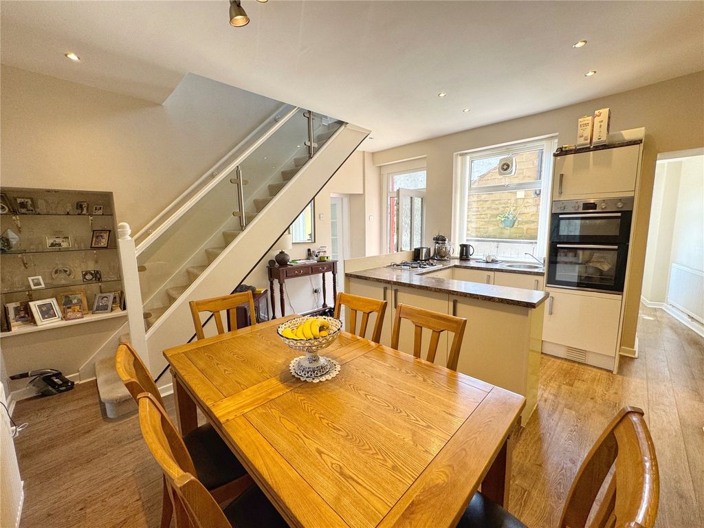 Property photo 3 of 18 Kitchen Dining Room