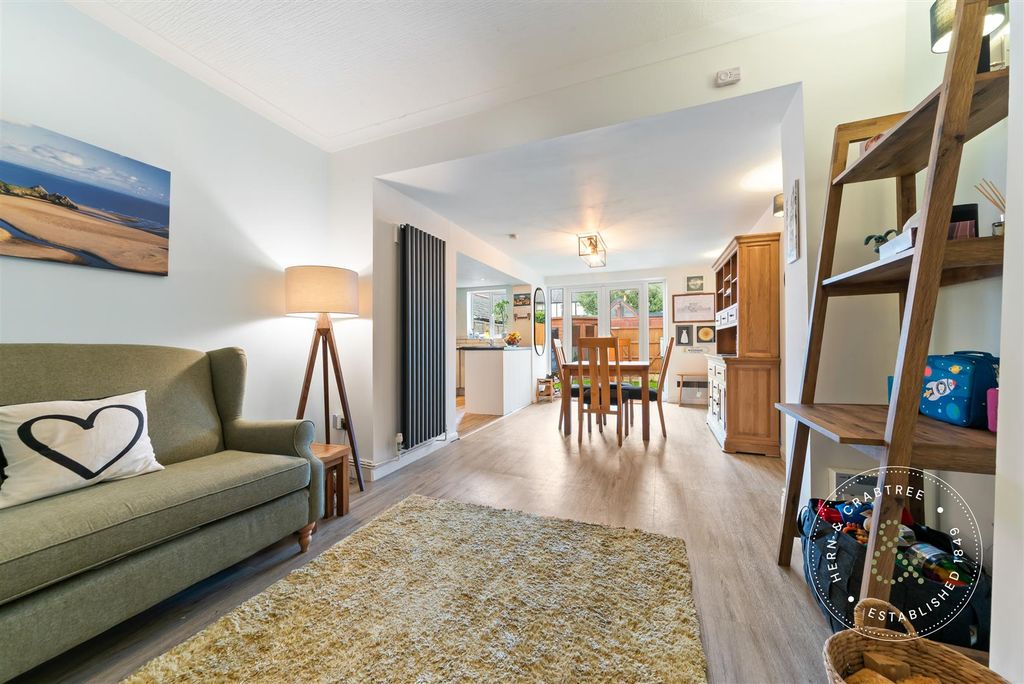Property photo 2 of 29 Fairfield-Avenue-15.Jpg