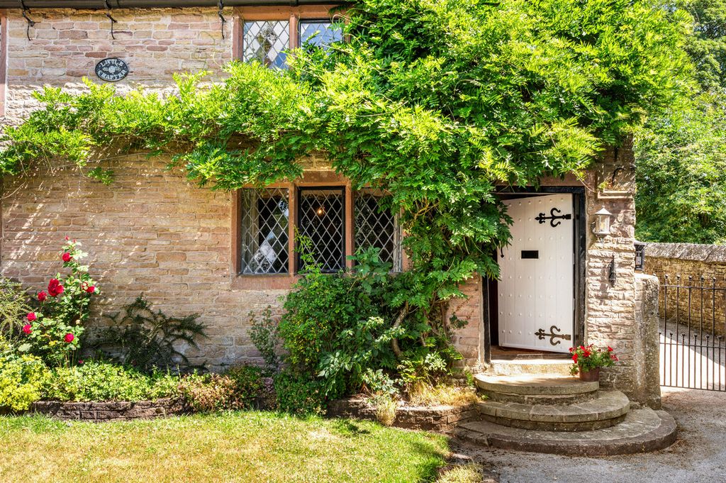 Property photo 2 of 44