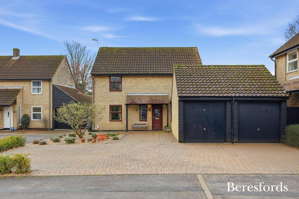 Property photo 1 of 24 Front