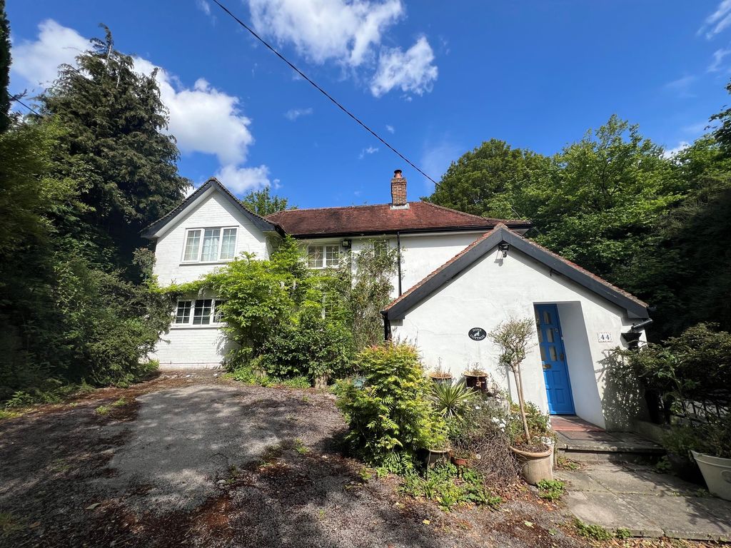 Property photo 1 of 13