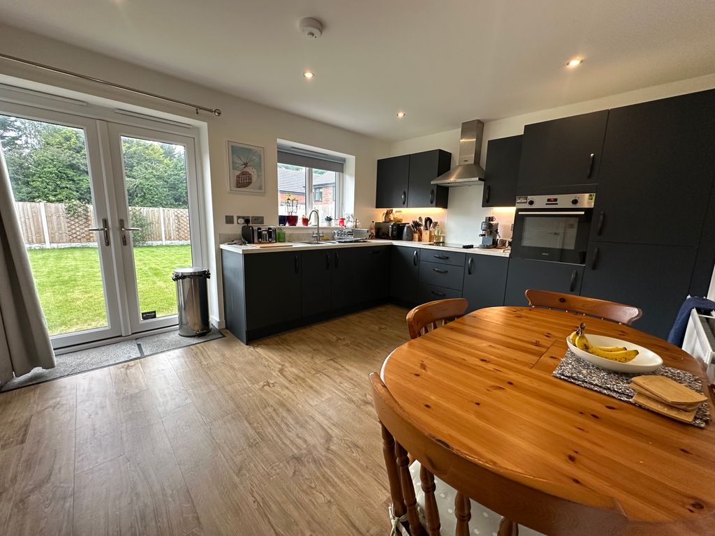 Property photo 2 of 12 2